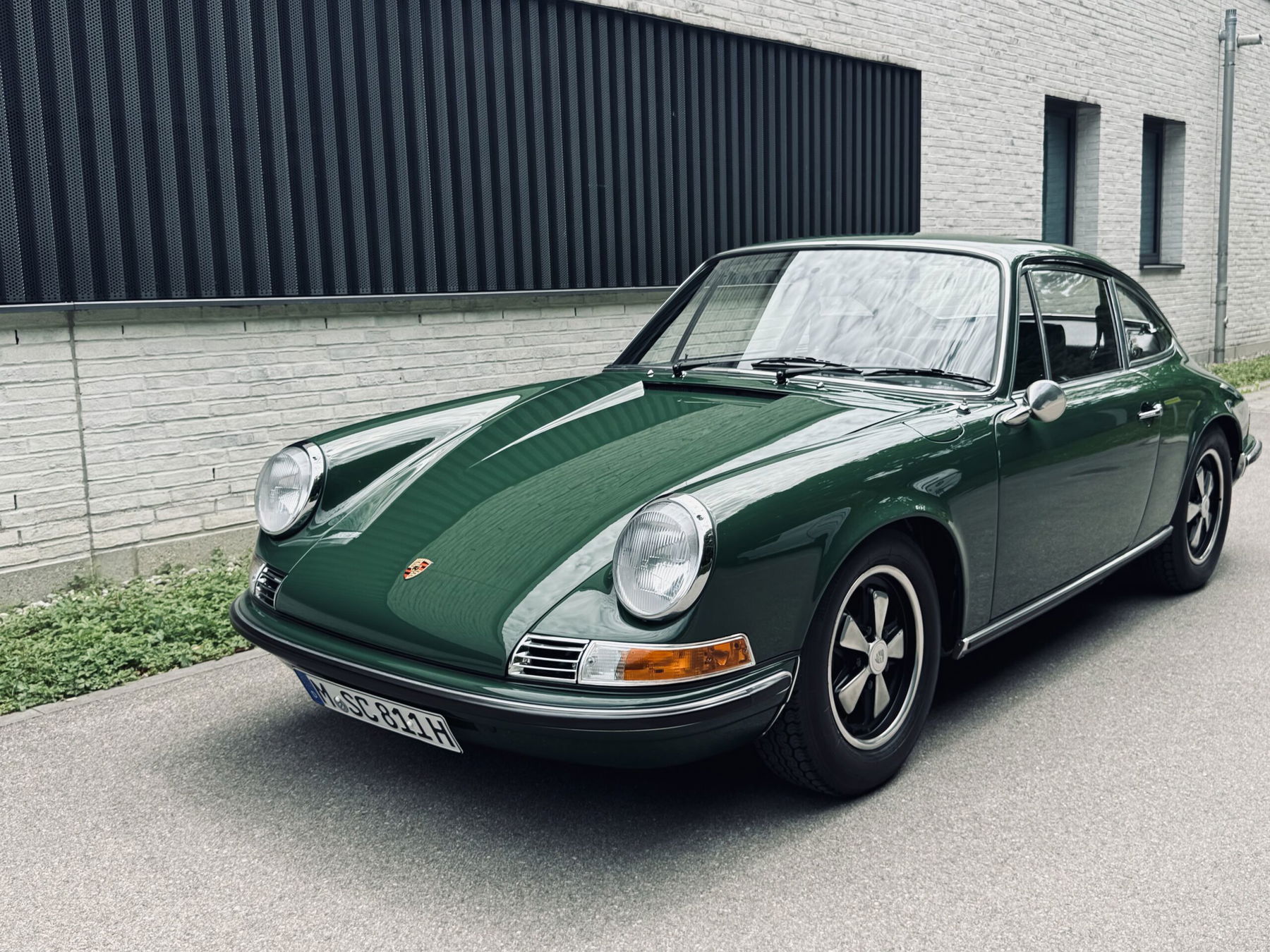 Porsche 911 T