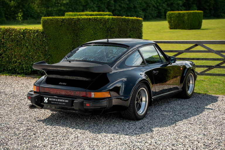 Porsche 911 Turbo 3.3