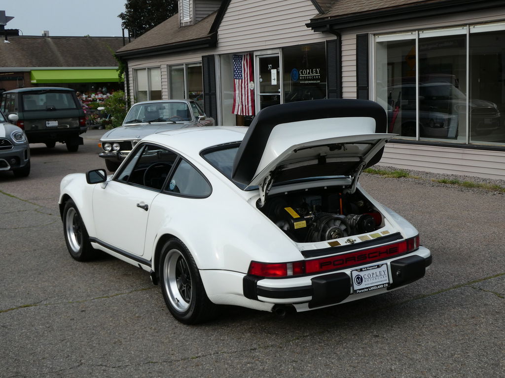 Porsche 911 Carrera 3.2 WTL