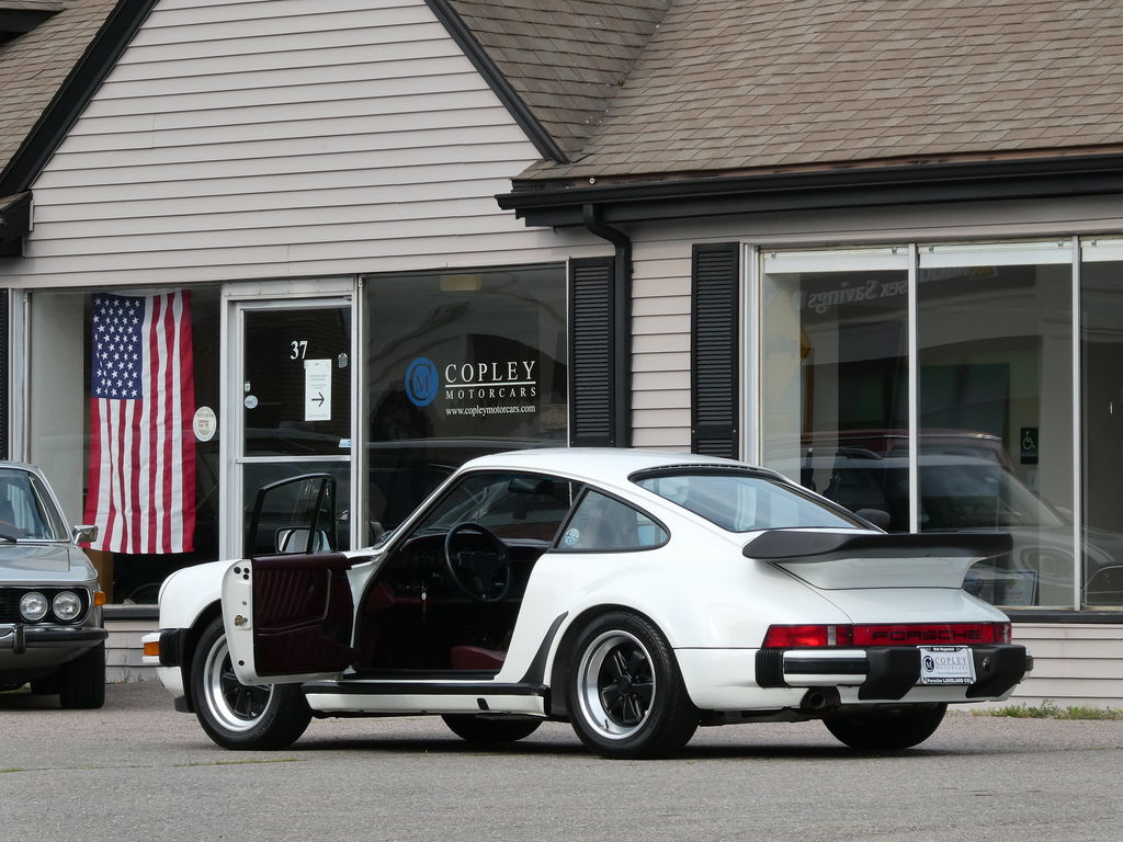 Porsche 911 Carrera 3.2 WTL