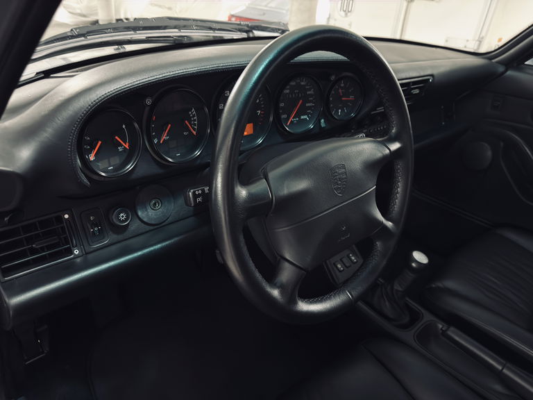 Porsche 993 Carrera 4S