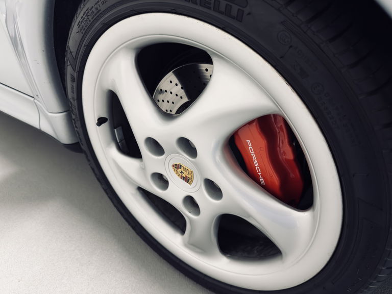 Porsche 993 Carrera 4S