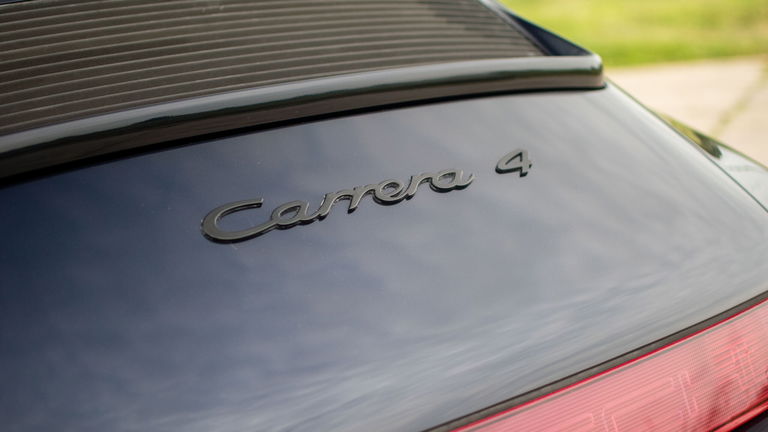 Porsche 964 Carrera 4