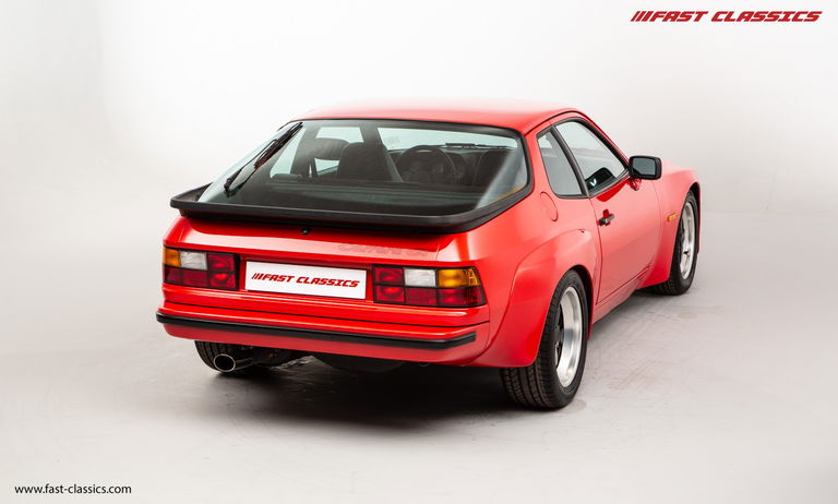 Porsche 924 Carrera GT