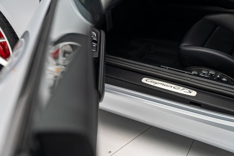 Porsche 981 Cayman GTS