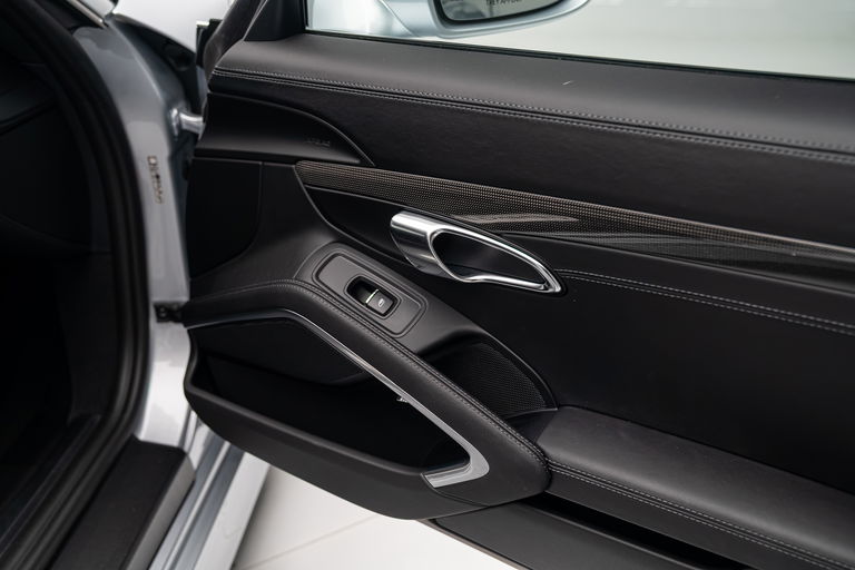 Porsche 981 Cayman GTS