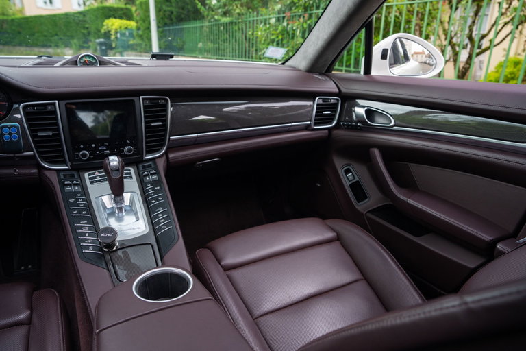 Porsche Panamera Turbo S