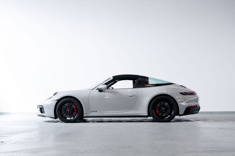 Porsche 992 Targa 4 GTS