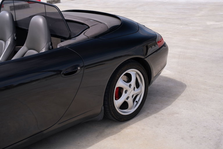 Porsche 996.2 Carrera 4