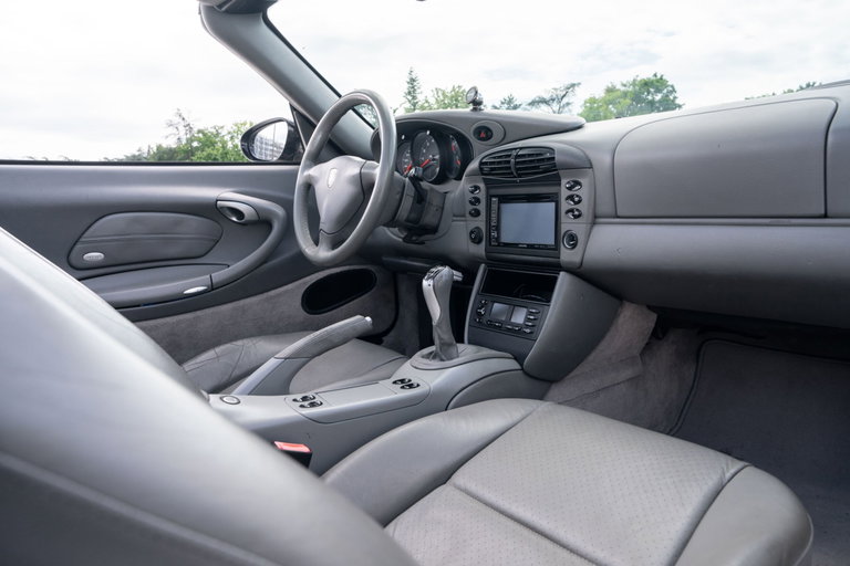Porsche 996.2 Carrera 4