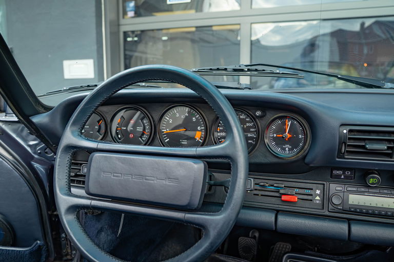 Porsche 911 Carrera 3.2