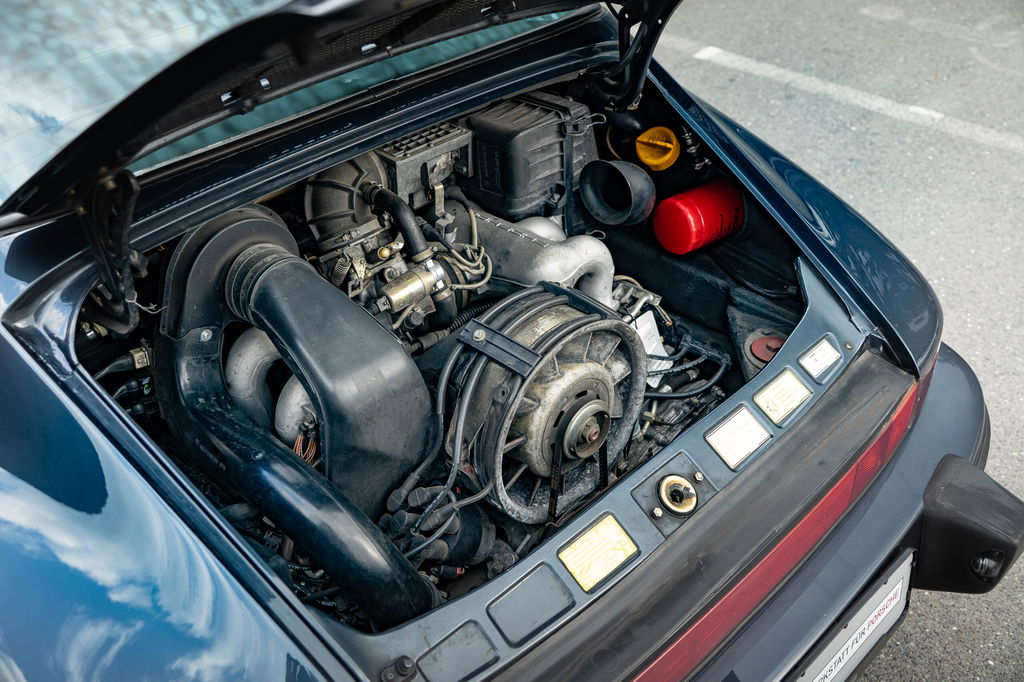 Porsche 911 Carrera 3.2