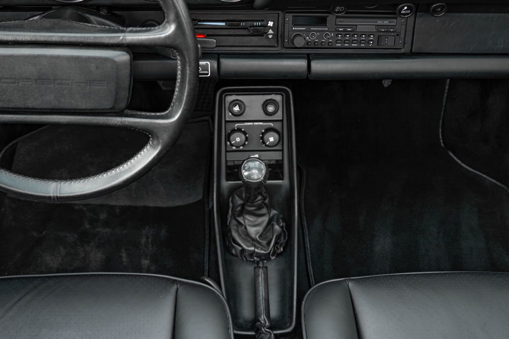 Porsche 911 Carrera 3.2 WTL