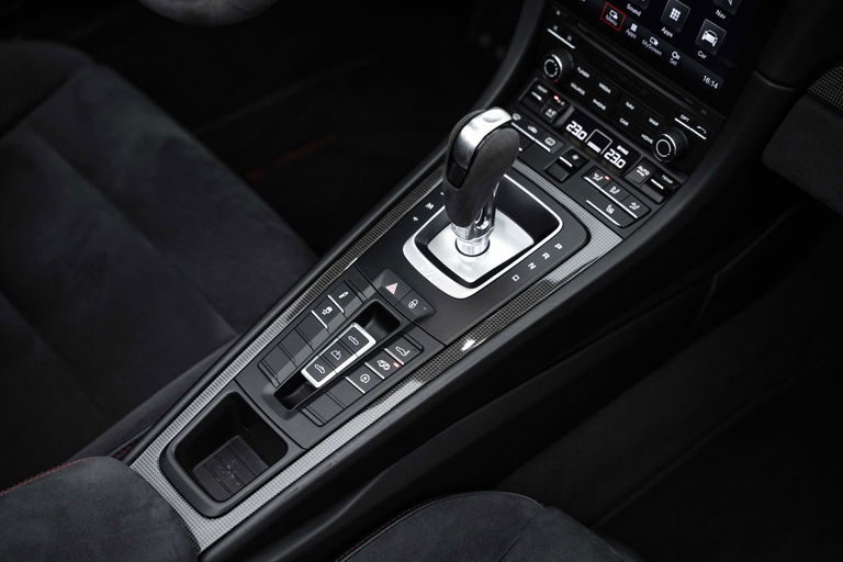 Porsche 991.2 Carrera 4 GTS