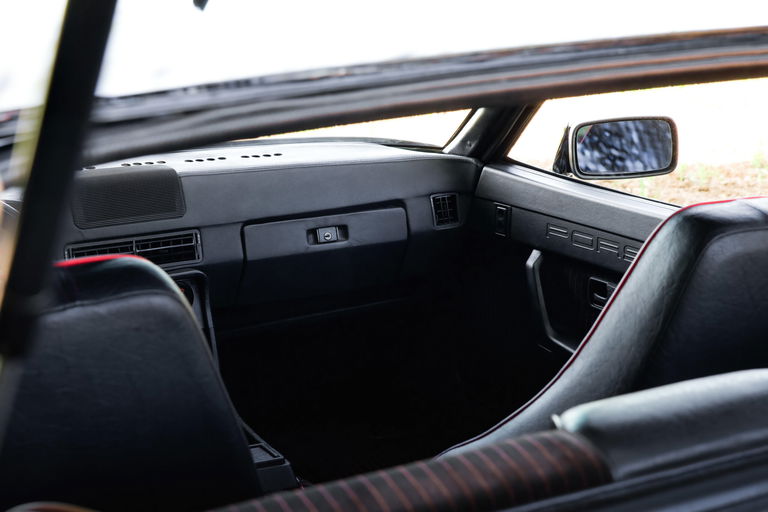 Porsche 924 Carrera GT