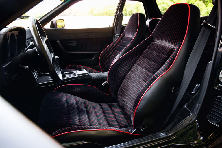 Porsche 924 Carrera GT