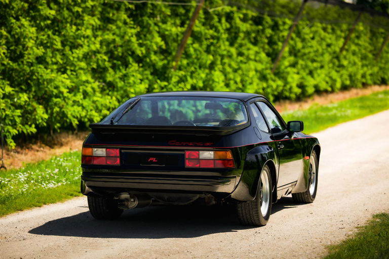Porsche 924 Carrera GT