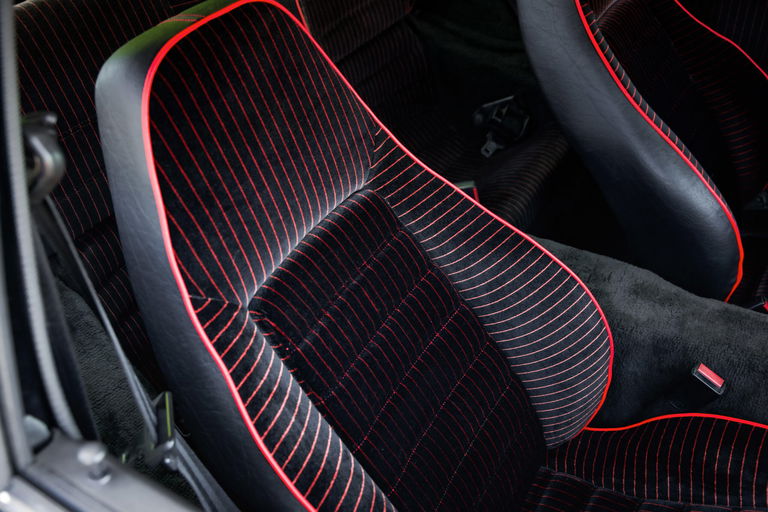 Porsche 924 Carrera GT