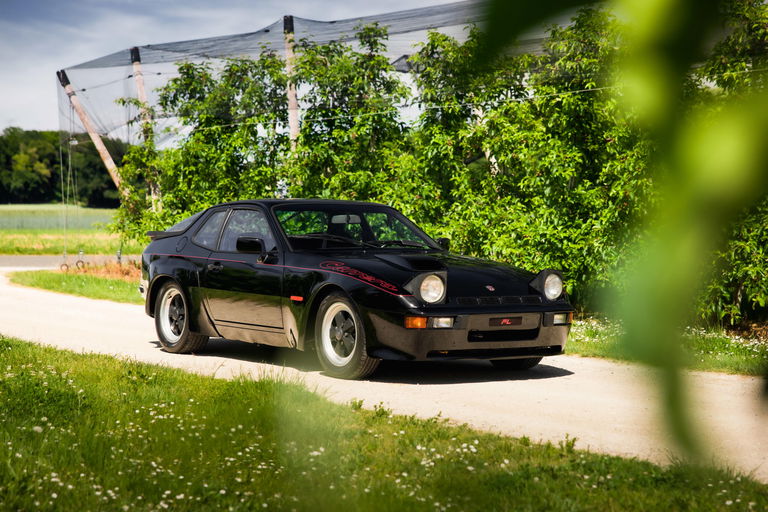 Porsche 924 Carrera GT