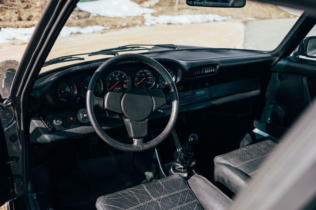 Porsche 911 Turbo 3.3