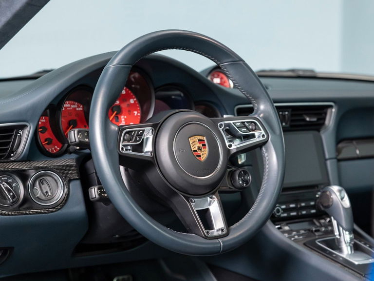 Porsche 991.2 Carrera 4 GTS