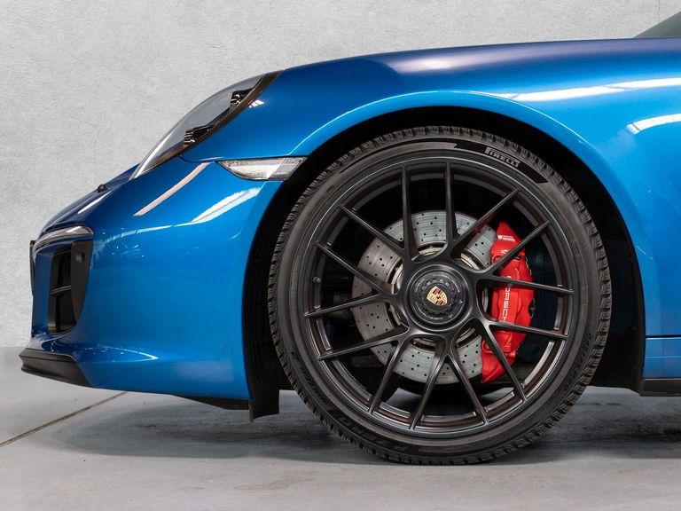 Porsche 991.2 Carrera 4 GTS