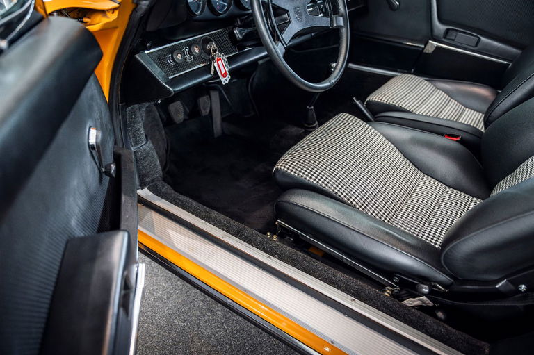 Porsche 911 S (F-Modell)