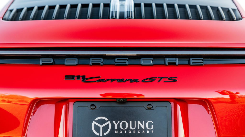 Porsche 992 Carrera GTS
