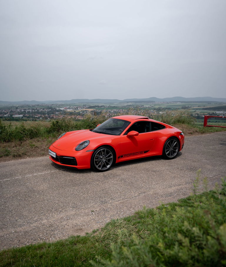 Porsche 992 Carrera 4S