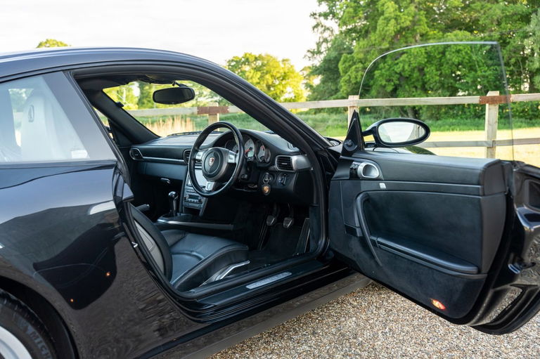 Porsche 997 Carrera 4S