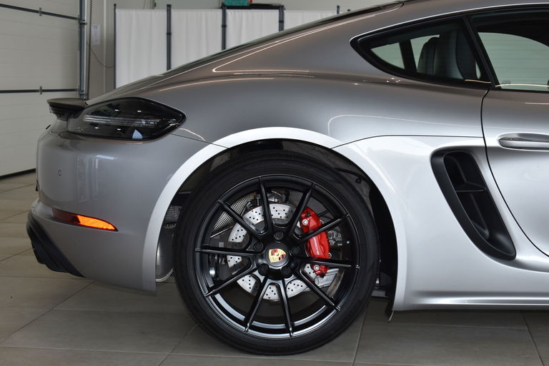 Porsche 718 Cayman GTS 4.0