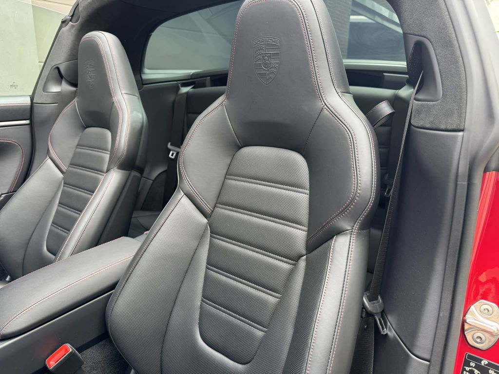 Porsche 992 Targa 4 GTS