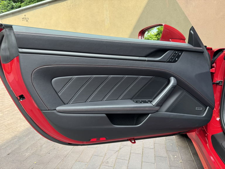 Porsche 992 Targa 4 GTS