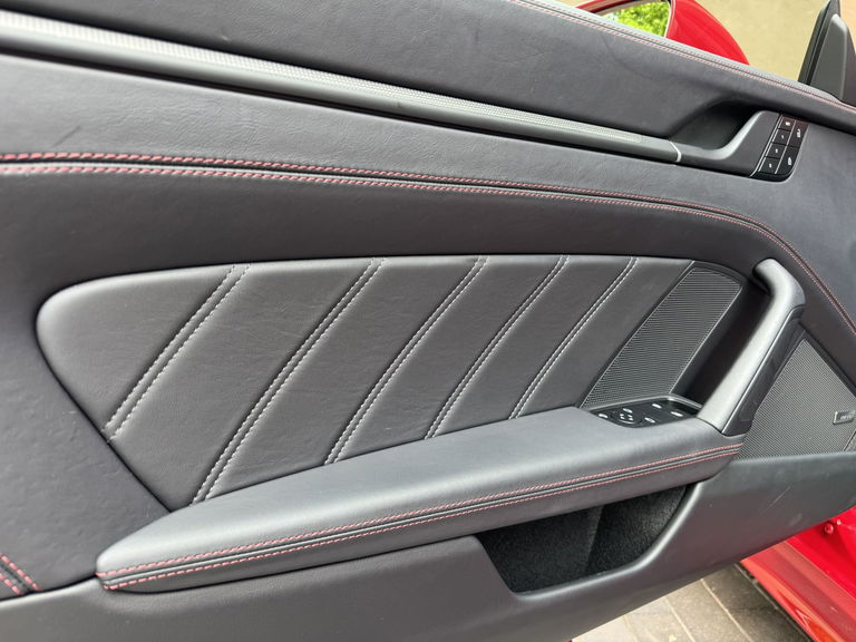 Porsche 992 Targa 4 GTS