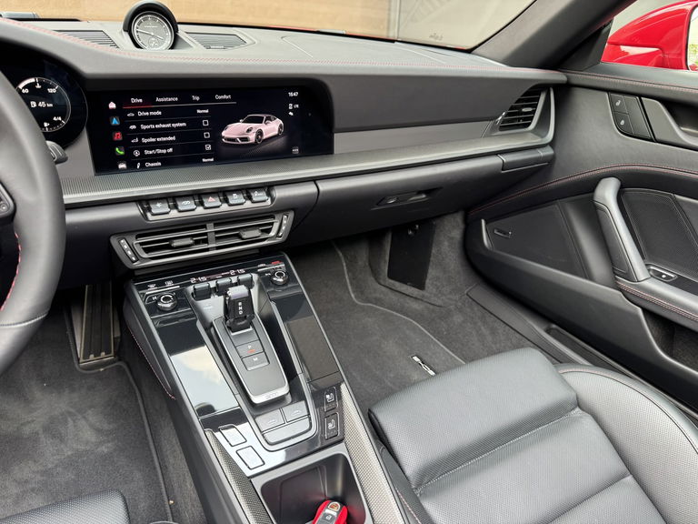 Porsche 992 Targa 4 GTS