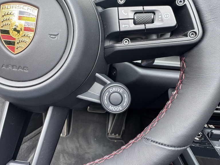 Porsche 992 Targa 4 GTS