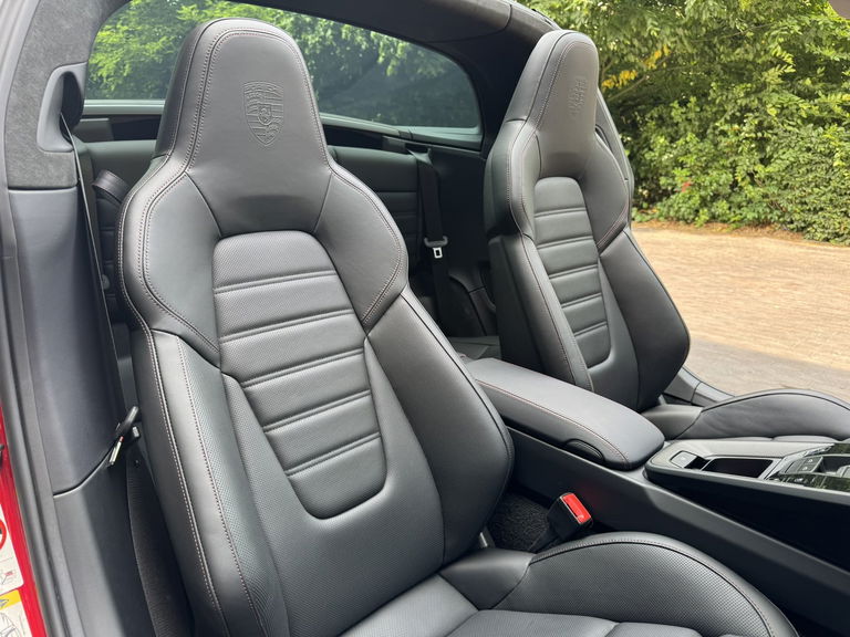 Porsche 992 Targa 4 GTS