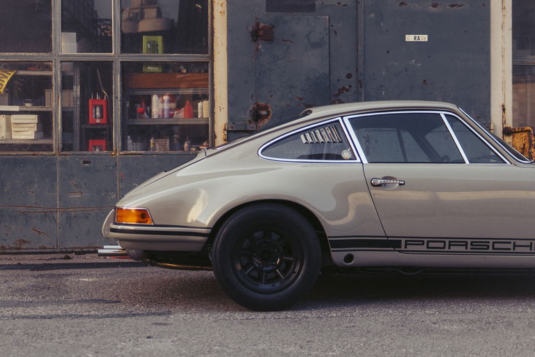 Porsche 911 Backdate