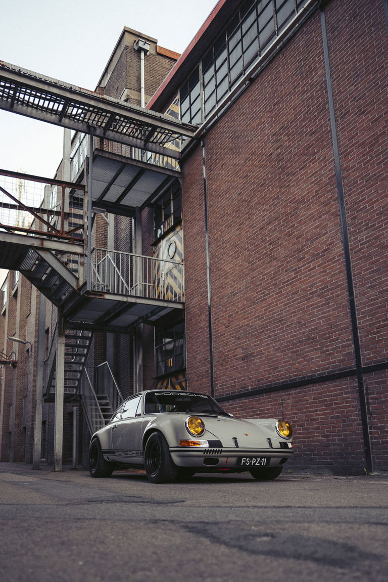 Porsche 911 Backdate