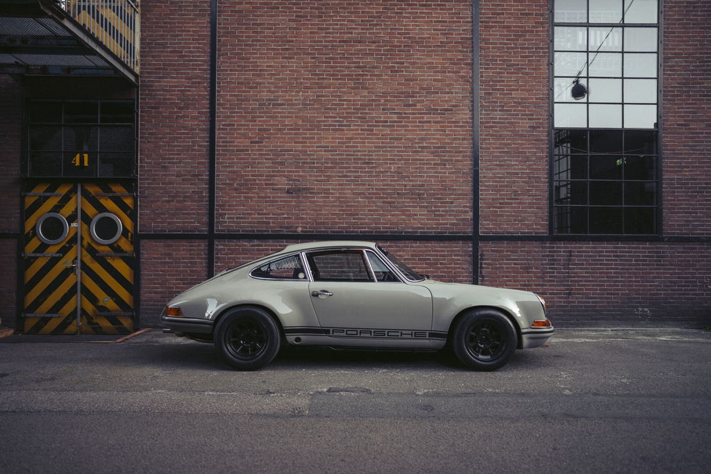 Porsche 911 Backdate