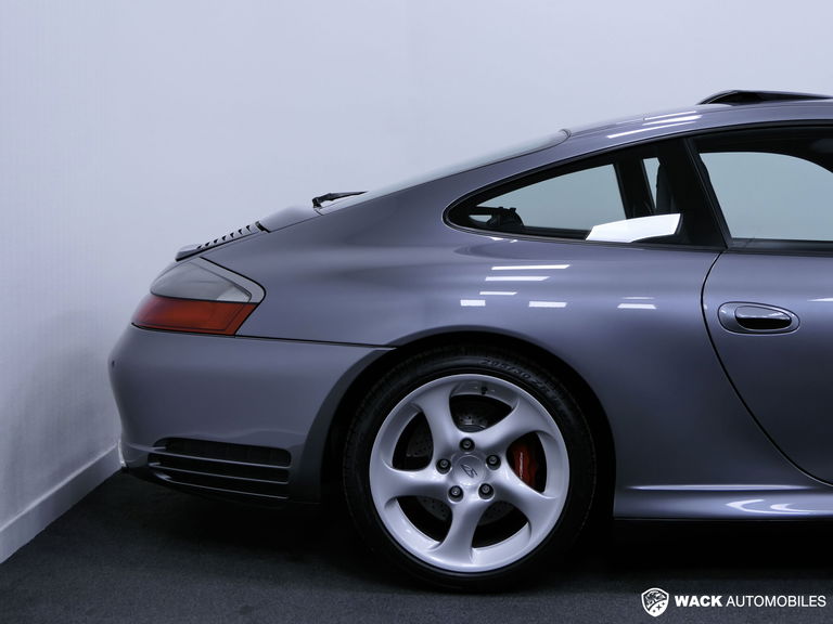 Porsche 996 Carrera 4S