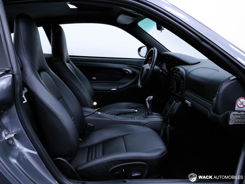 Porsche 996 Carrera 4S