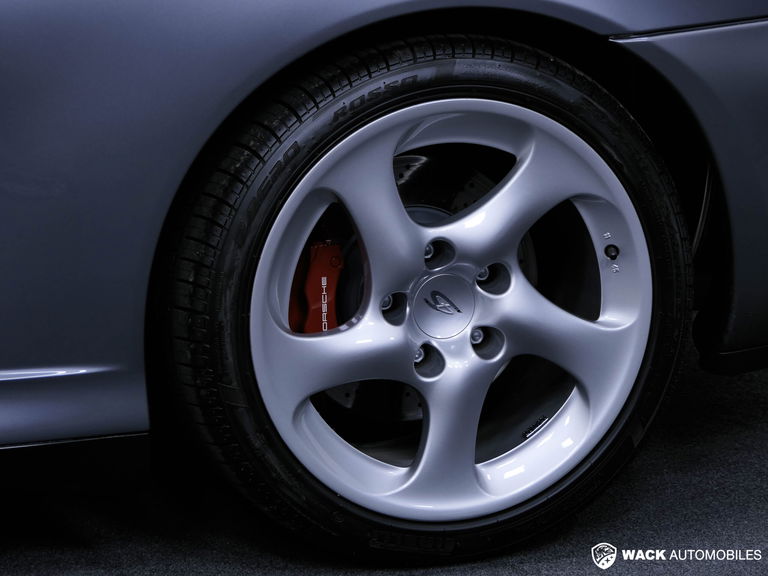 Porsche 996 Carrera 4S