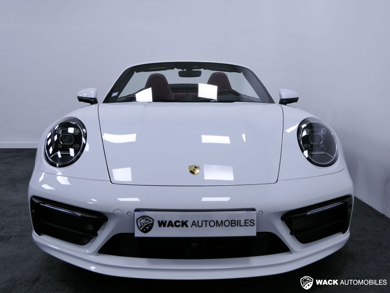 Porsche 992 Carrera 4S