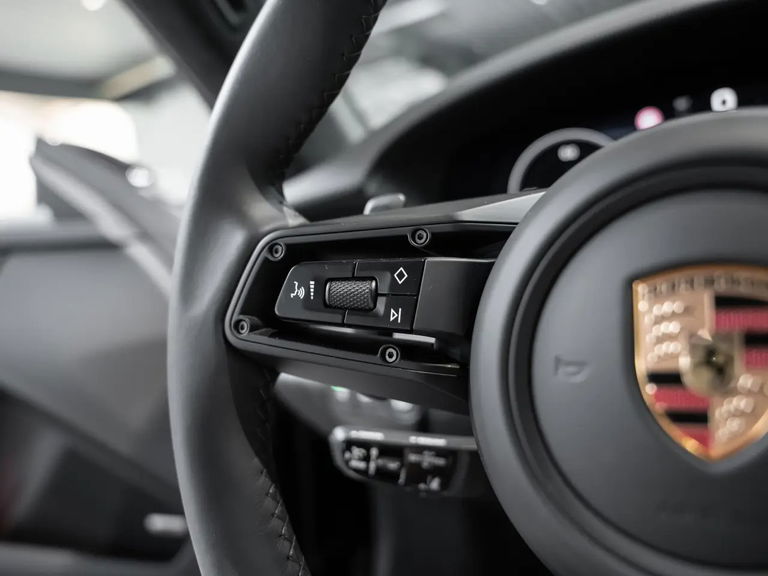 Porsche 992.2 Carrera