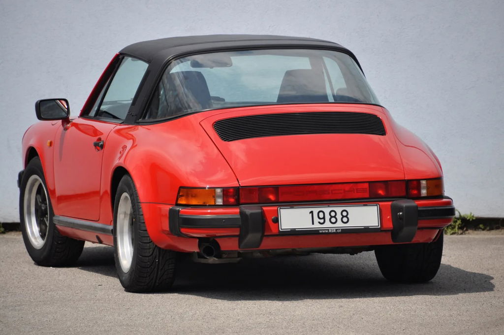 Porsche 911 Carrera 3.2 (KAT)