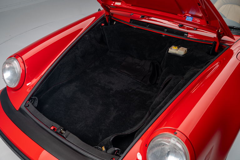 Porsche 911 Carrera 3.2 Speedster (US)