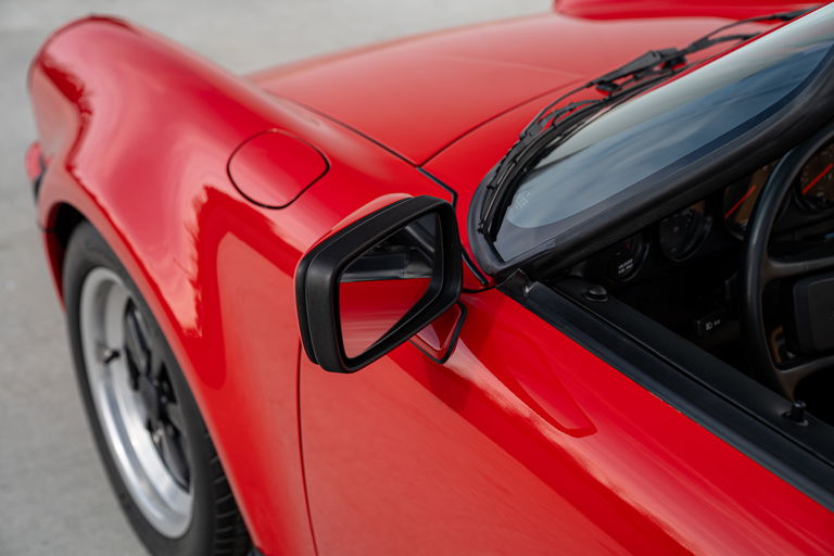 Porsche 911 Carrera 3.2 Speedster (US)