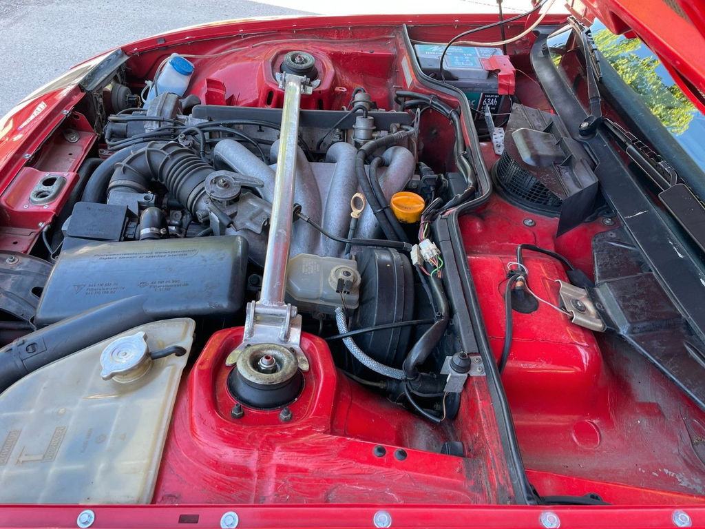 Porsche 944 Coupé