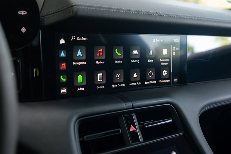 Porsche Taycan GTS Sport Turismo